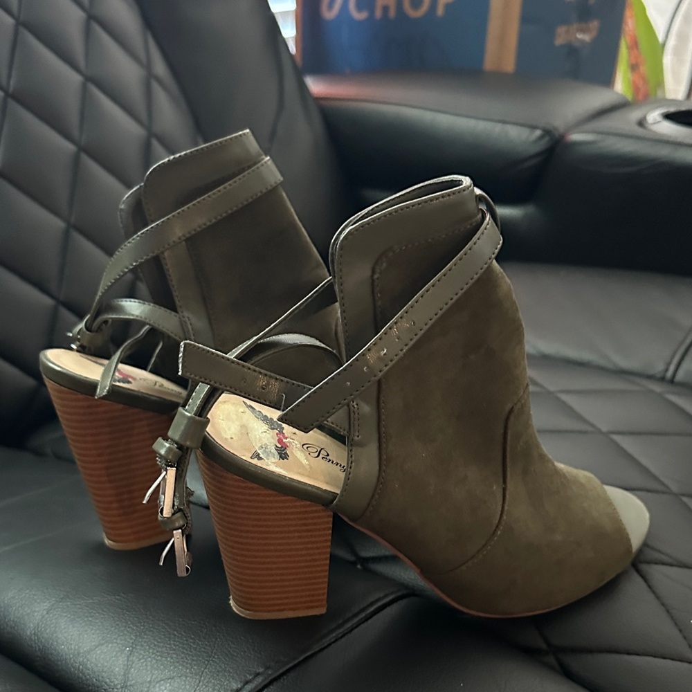 Penny Loves Kenny Olive Heeled Boots